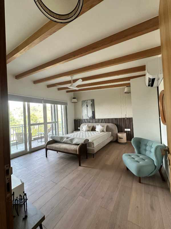 5 Bedroom Private Pool Estate